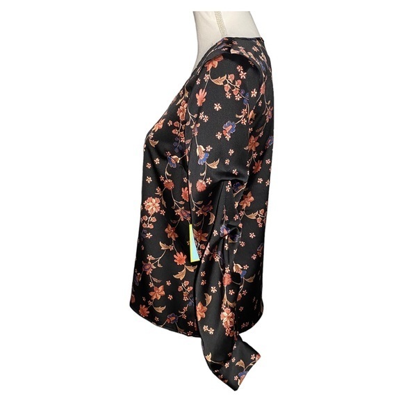 NWT CeCe Floral Long Sleeve Blouse‎ - Picture 4 of 8